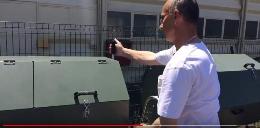 Découvrez en vidéo comment utiliser des composteurs rotatifs dans un collège